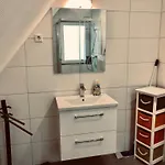 Sweet Vacation هاريسلي